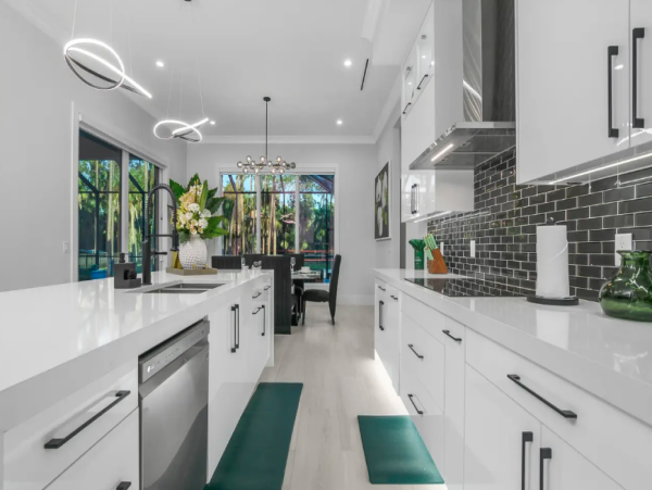 Luxury Naples Retreat - Modern Estate with Pool, Game Room & More